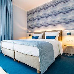Deluxe Zimmer mit Kingsize-Bett